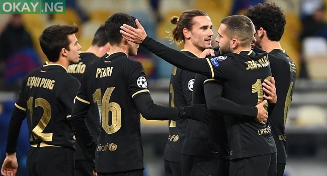 Barcelona players celebrating against Dynamo Kiev