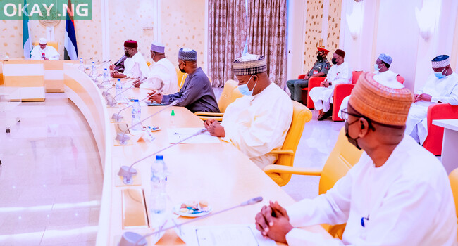 President Buhari received the NNPC delegation and government officials at the State House