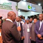 NLNG Manager, Government Relations, Godson Dienye and NLNG’s MD/CEO, Dr. Philip Mshelbila, brief the Minister of State for Petroleum Resources, Chief Timipre Sylva; Secretary-General of OPEC, Mohammed Barkindo; and NNPC’s GMD, Mele Kyari at NLNG’s Exhibition stand, Nigeria Oil & Gas Conference (NOG) 2022 today.