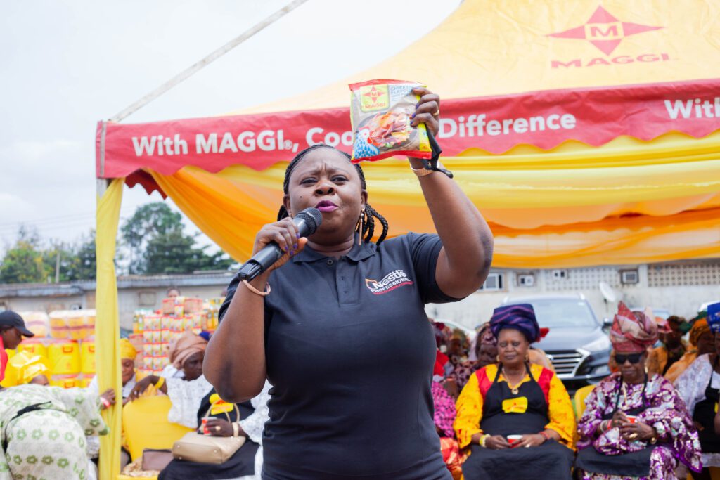 Funmi Osineye, Manager, Nestlé Professional Nigeria, educating the participants on the use of MAGGI seasoning.