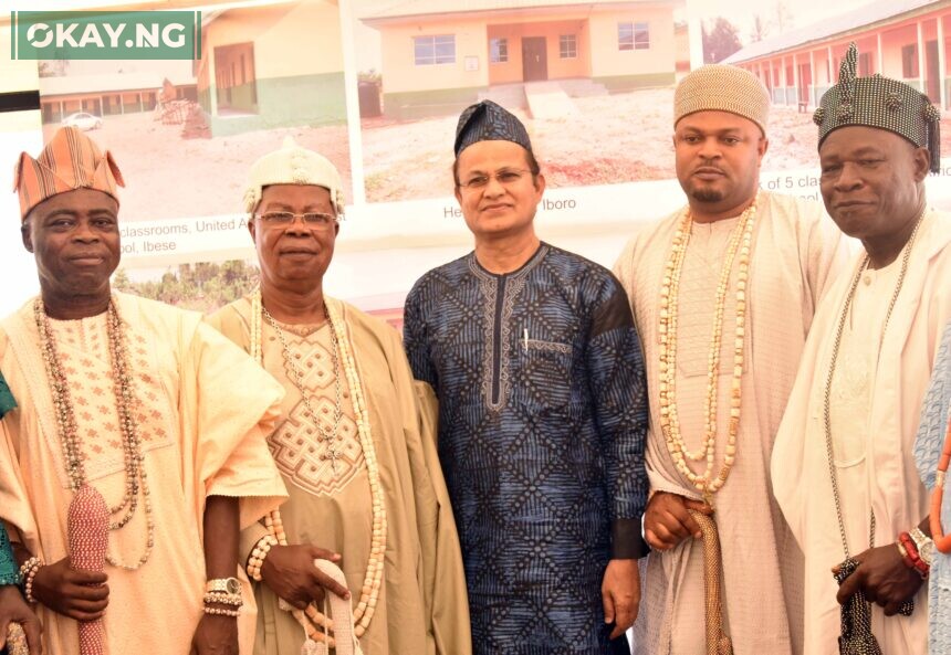 (L-R) HRM, Oba Dr. Daniel Abayomi Salako, Aboro of Iboroland; HRM, Oba Matthew Ayinde Ajibulu, Olu of Onigbedu; Dangote Cement Ibese Plant Director, Azad Nawabuddin; HRM, Oba Rotimi Oluseyi Mulero, Aboro of Ibeseland and HRM, Oba Kayode Adio Kusoro, Olu of Aga Olowo during a recent inauguration of some CSR Community Projects, at the Dangote Cement Ibese Plant, Ogun State