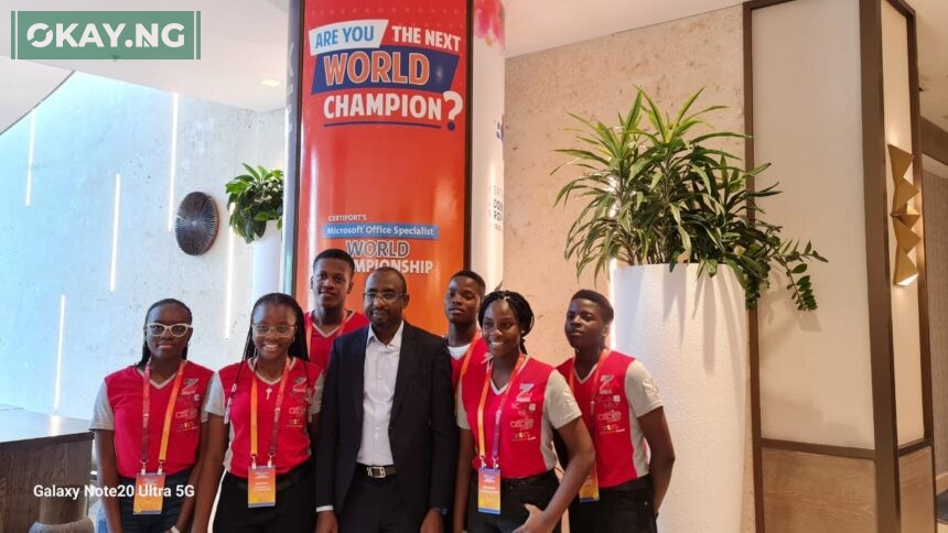 DG NITDA, Kashifu Inuwa in a group photograph with the Six Nigerian Students who participated at the Microsoft Office Specialist World Championship (MOSWC) du4ing the Council on Global Partner Summit held at Orlando, Florida, United States of America.