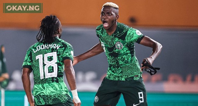 Nigeria’s forward #18 Ademola Lookman (L) celebrates scoring his team’s first goal with Nigeria’s forward #9 Victor Osimhen during the Africa Cup of Nations 2023 round of 16 football match between Nigeria and Cameroon at the Felix Houphouet-Boigny Stadium in Abidjan on January 27, 2024.